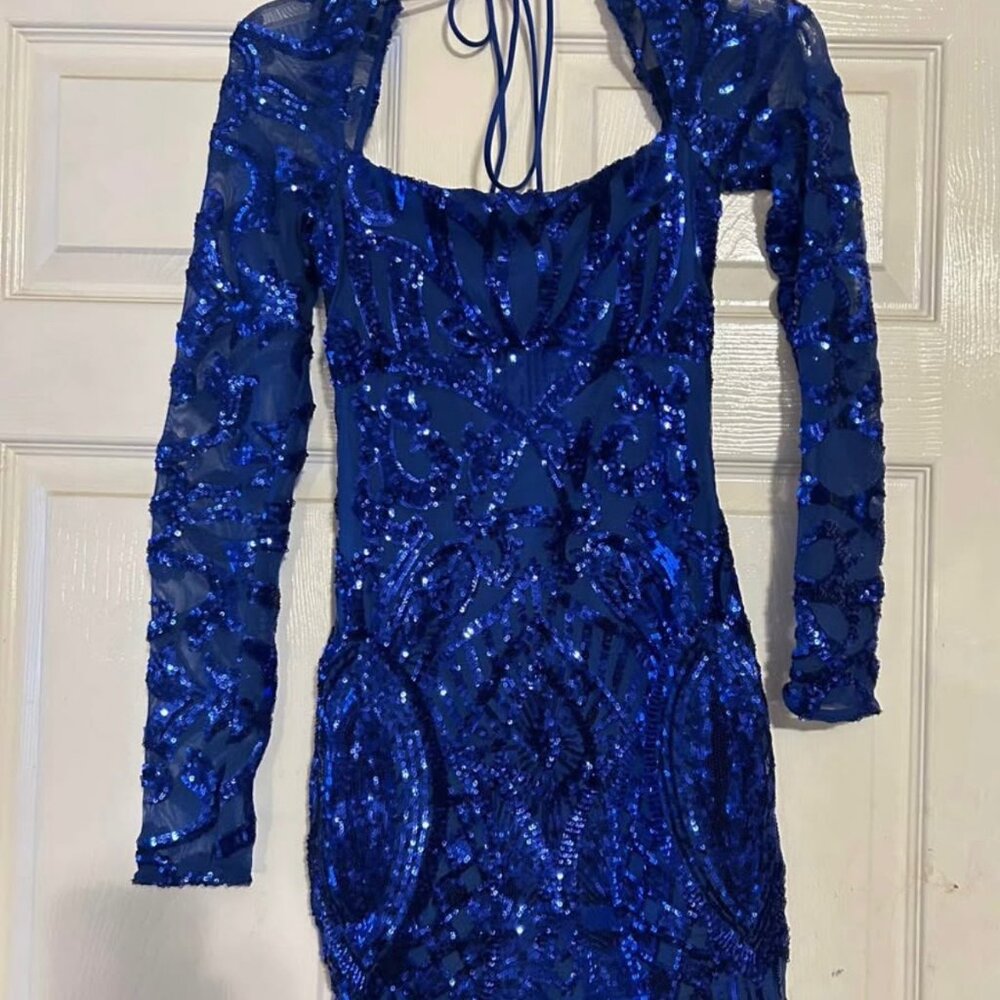 Blue Giulia Lucy in the sky small sequin long sleeve mini formal dress